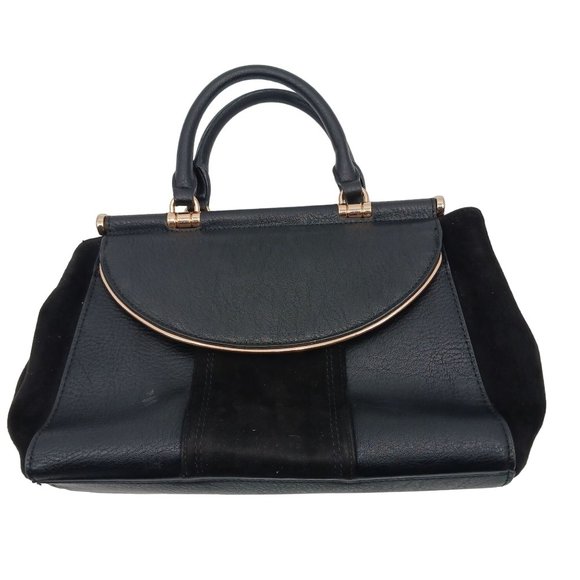 LC BLACK FAUX LEATHER PURSE GOLD ACCENTS LARGE WITH MANY POCKETS - Picture 1 of 10